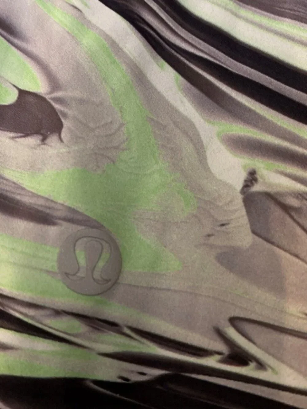 Lululemon Base Pace High-Rise 8" Shorts Paint Glide Warp Multi Size 4 - Picture 4 of 5